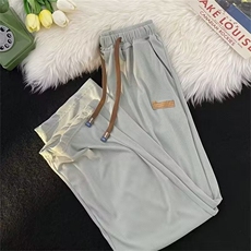 绿色