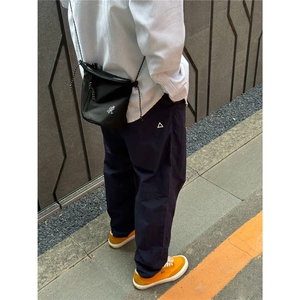 藏青色软壳冲锋裤男春秋季百搭防水三角标工装裤子弯刀户外登山裤图片
