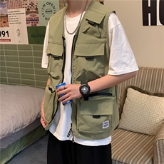 军绿色