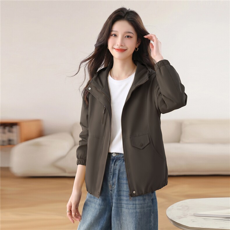 现货秒发2026秋装新款连帽防风派克服休闲外套,女装派克服,星宇服饰