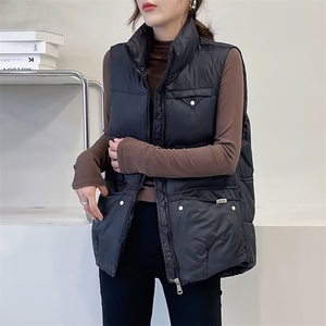 拉链常规时尚立领棉马甲女款2025新款冬季保暖外套马夹坎肩街头图片