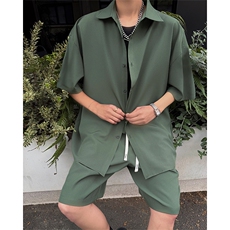 绿色