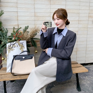 档口现货2025冬装新款韩版休闲西装假两件羽绒服p265-k388图片