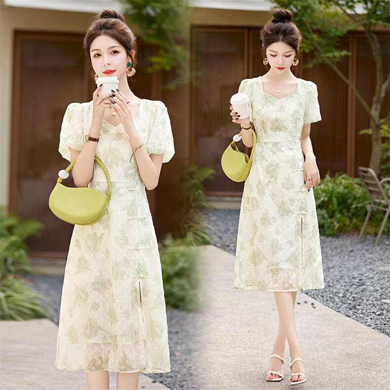 新中式印花连衣裙女2025夏季新款泡泡袖时尚收腰百搭长裙，女装连衣裙，采品优优