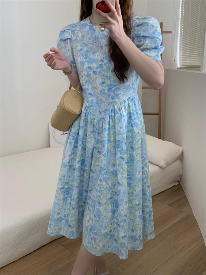 夏季新款韩系碎花连衣裙，女装连衣裙，三文鱼