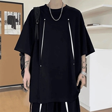 黑色