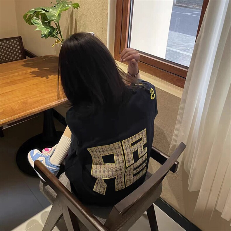 万针全刺绣工艺抖音得物高品质260克重磅纯棉双纱美式高街短袖T恤图片