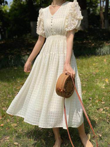 小灯笼袖连衣裙，女装连衣裙，Must Bloom绽放