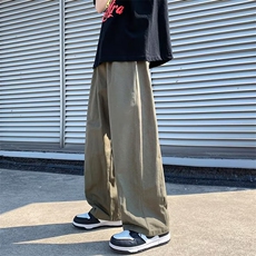军绿色