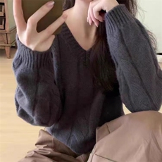 铁灰色