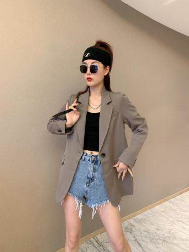 【现货】春季新款女士百搭显瘦纯色简约长袖西装外套，女装西装，名怡