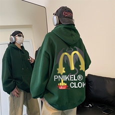 墨绿色