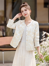 高级感年轻G风粉色2026新中式外套宋锦提花春夏高端刺绣唐装上衣，女装短外套，意芙