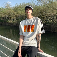 抖音得物高品质二开240克宽松纯棉美式潮牌三条杠织带短袖T恤，男装T恤，电商A486-1