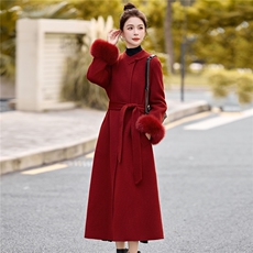 新中双面羊毛中长款大衣2025年新款女装狐狸毛可脱卸修身红色喜庆，女装毛呢外套，玖莱伊