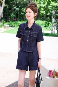 欧货高级感薄款牛仔套装女2025夏季新款小个子网红减龄短裤两件套图片