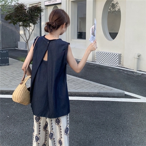 休闲气质减龄背心碎花阔腿裤套装女夏2025新款又酷又飒穿搭两件套图片