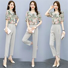 2022夏季新款简约时尚个性系带娃娃领碎花上衣休闲两件套,女装套装/套裙,依如秀(原杭风阁)