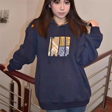 藏青色
