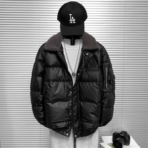 高品质欧货白鸭绒免洗皮面时尚休闲夹克羽绒服外套P208控288Y1811图片