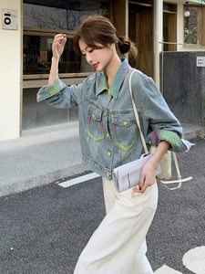 促销2025春季时髦休闲潮流气质宽松百搭彩色翻领单排扣牛仔短外套图片