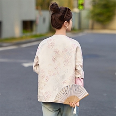 新中式国风提花刺绣短外套女2025春新款小香风独特漂亮高级感上衣，女装短外套，沁沁公主