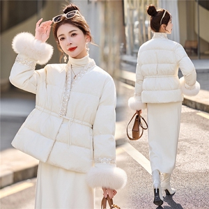 2025年冬季依如秀新中式狐狸毛外套,女装羽绒服,依如秀(原杭风阁)