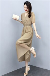 高级感天丝连衣裙女2024夏季新款气质妈妈收腰显瘦高腰薄款a字裙图片