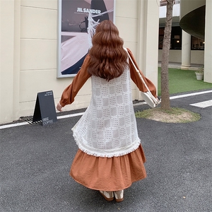 漂亮减龄连衣裙流苏蕾丝镂空罩衫套装女2025年秋季新款穿搭两件套图片