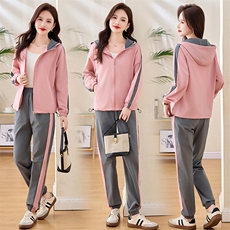 现货休闲女2025秋款装新款韩版时尚连帽洋气宽松显瘦拼接运动，女装卫衣/绒衫，凝聚力