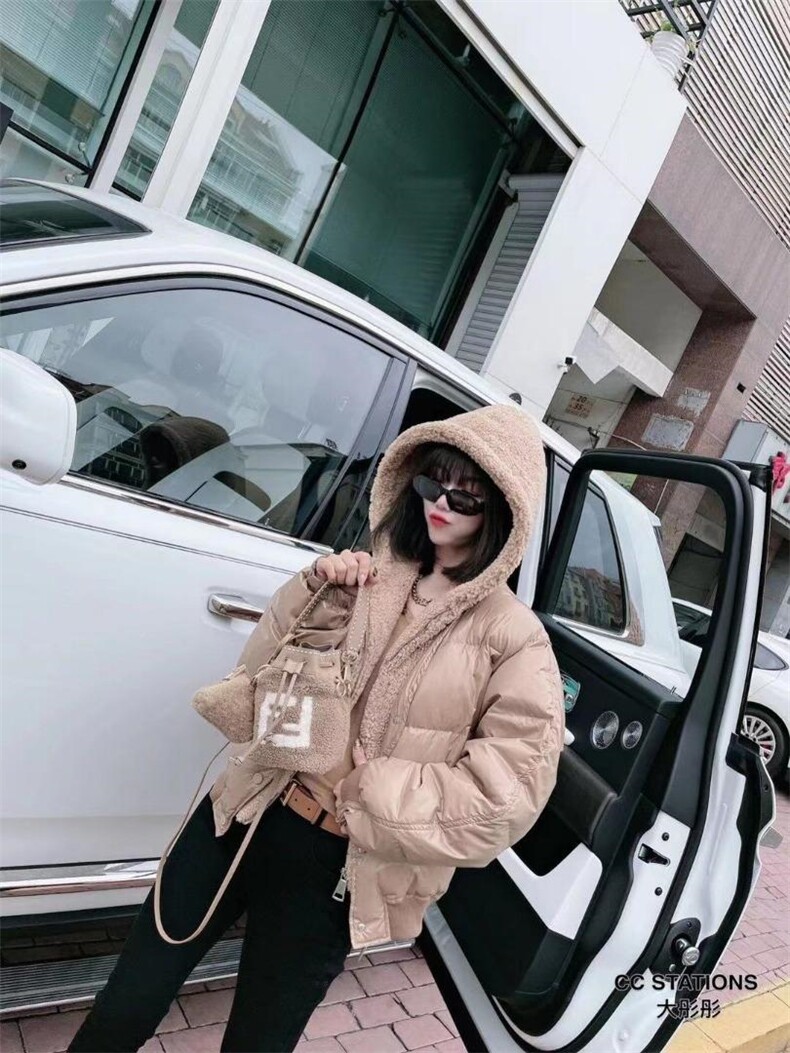 羽绒服，女装羽绒服，爱丽伽