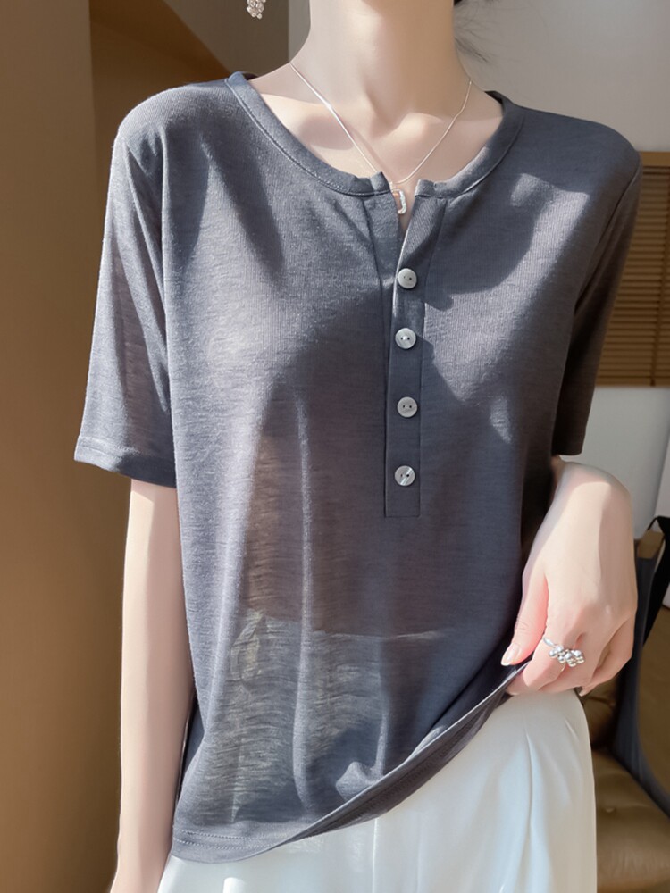 春秋短袖高档新款简约四扣半开圆领薄款打底衫女t恤针织上衣,针织衫/毛衣,绒宛羊绒