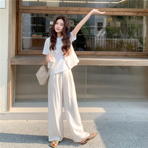 独特设计感花朵装饰扣马甲阔腿裤套装两件套女夏法式温柔系穿搭图片
