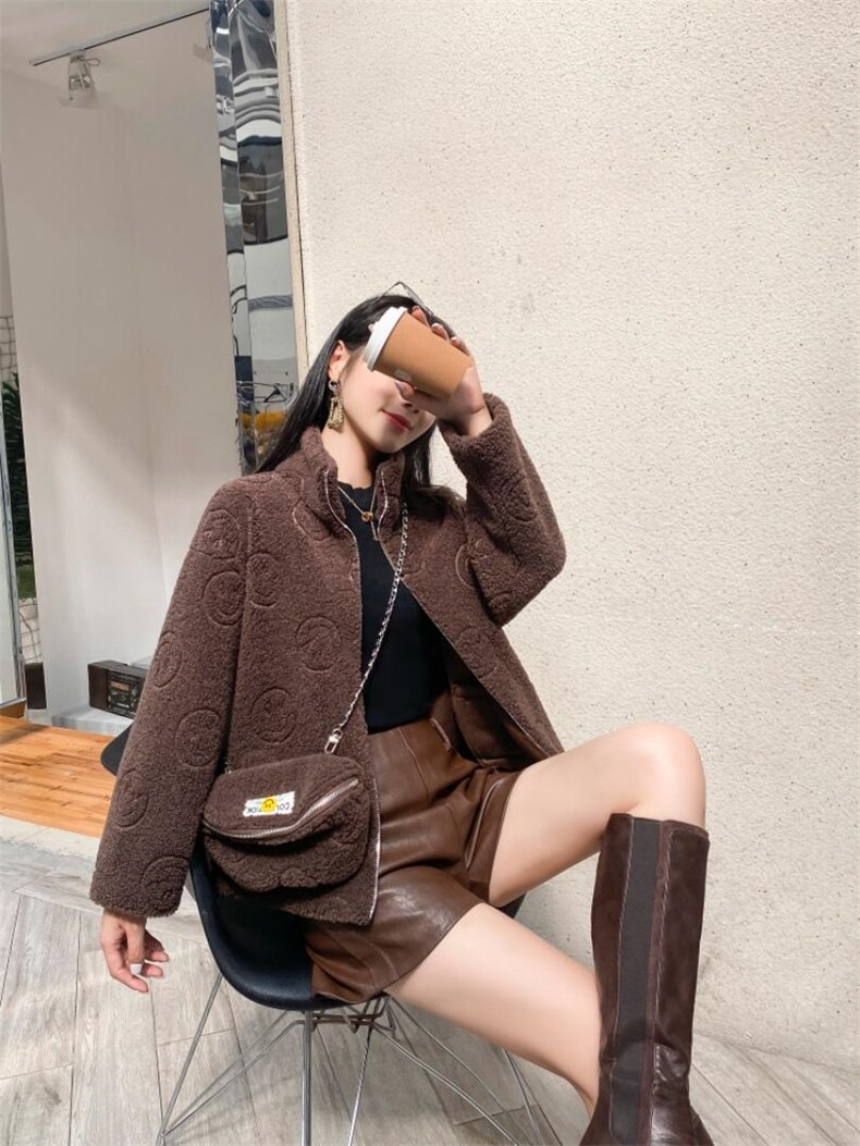 冬装皮毛一体，其它，秋莎明月