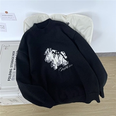 黑色