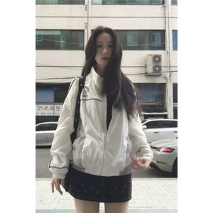 2025潮牌三条杠趣味字母立领外套女春秋氛围感宽松别致夹克棒球服图片