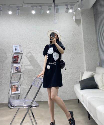 2??0??2??1??春款全面煥新??，女装，AMG