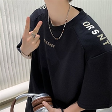 黑色