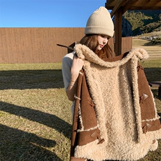 冬装新款皮毛一体牛角扣外套2D112-5516-P195控288，女装短外套，2D112