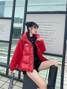 羽绒服拼接假两件图片