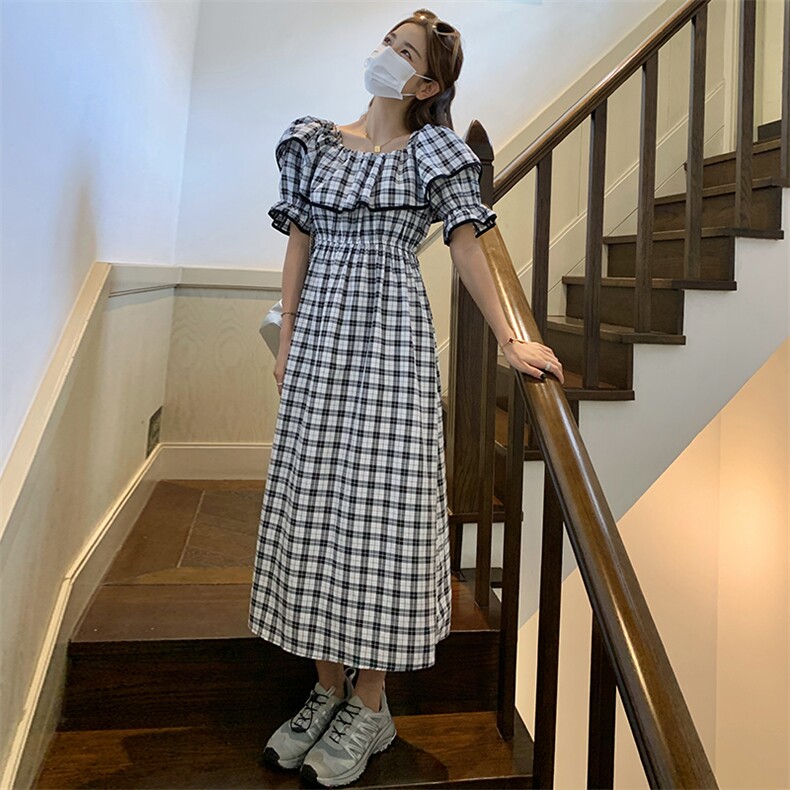法式复古格纹泡泡袖连衣裙女2024夏季新款甜美收腰一字肩过膝长裙,女装连衣裙,浙宝276（原081）