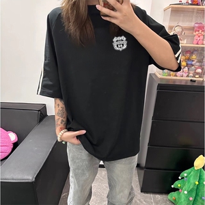 抖音得物高品质二开240克宽松纯棉美式潮牌三条杠织带短袖T恤图片