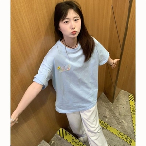 H0808-P35前后刺绣纯棉220克休闲宽松短袖t恤女图片