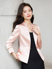 现货2025早秋新款醋酸缎面气质西装短款小外套女，女装短外套，时尚风爆
