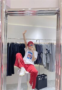 长款印花T恤,女装T恤,mo mo kiss u