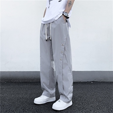 灰色