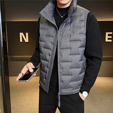 新标立领山系轻奢经典羽绒马甲现货高品质数据款背心M2682-P120，男装背心/马甲，电商A237