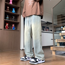 黄泥色