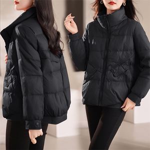 90白鸭绒余墨2023冬新品短款时尚保暖立领羽绒服图片
