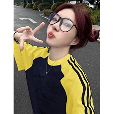 黄袖拼藏青